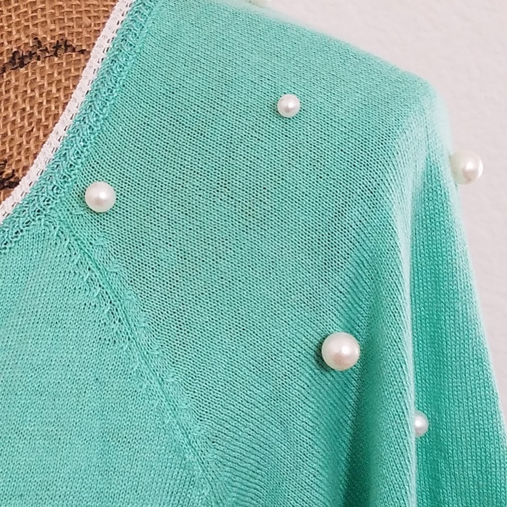 Mint green lightweight sweater pearl accents S-M-Lrg. Office Church - Picture 3 of 8